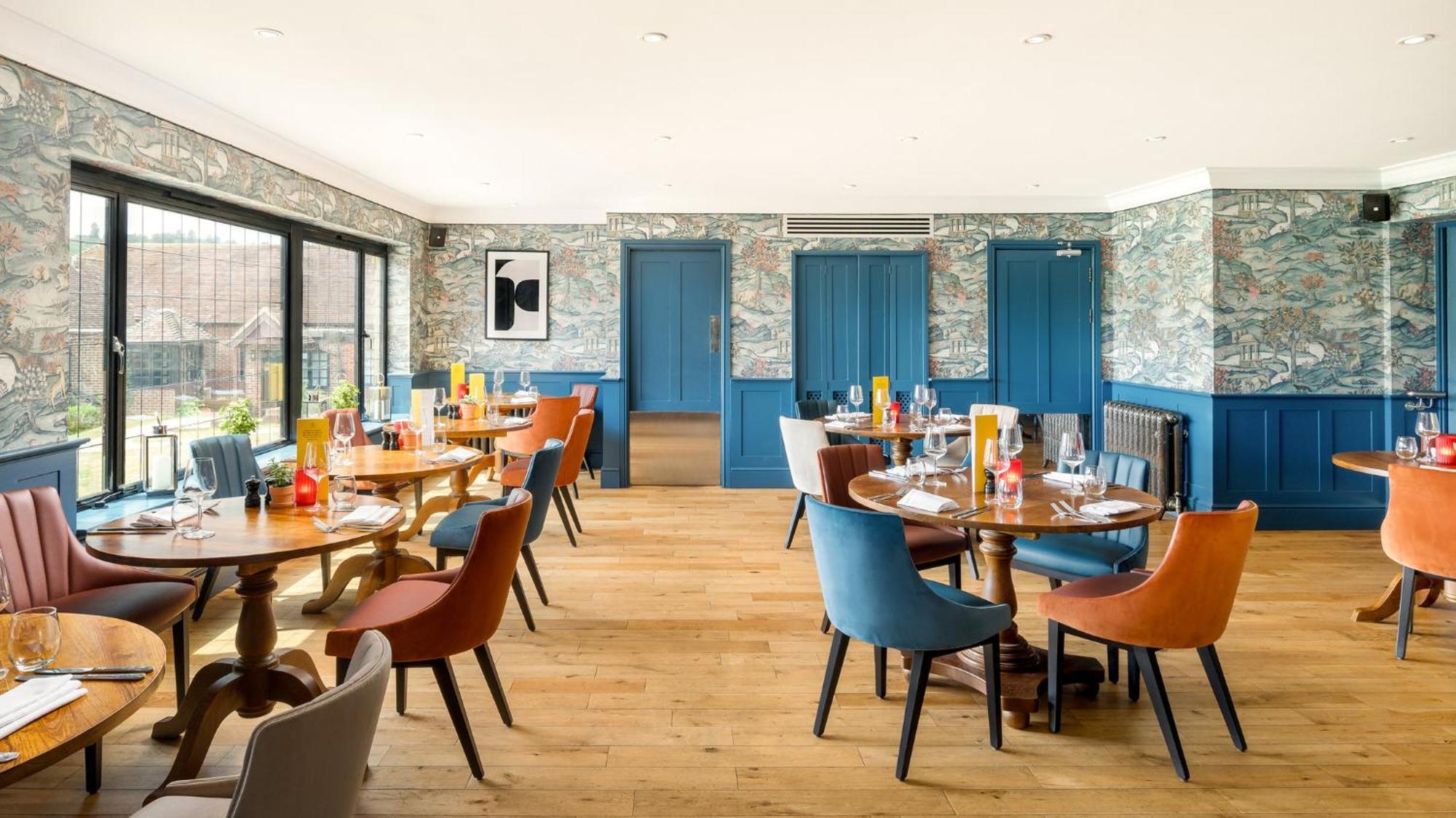 Voco Lythe Hill Hotel & Spa By Ihg Haslemere Extérieur photo
