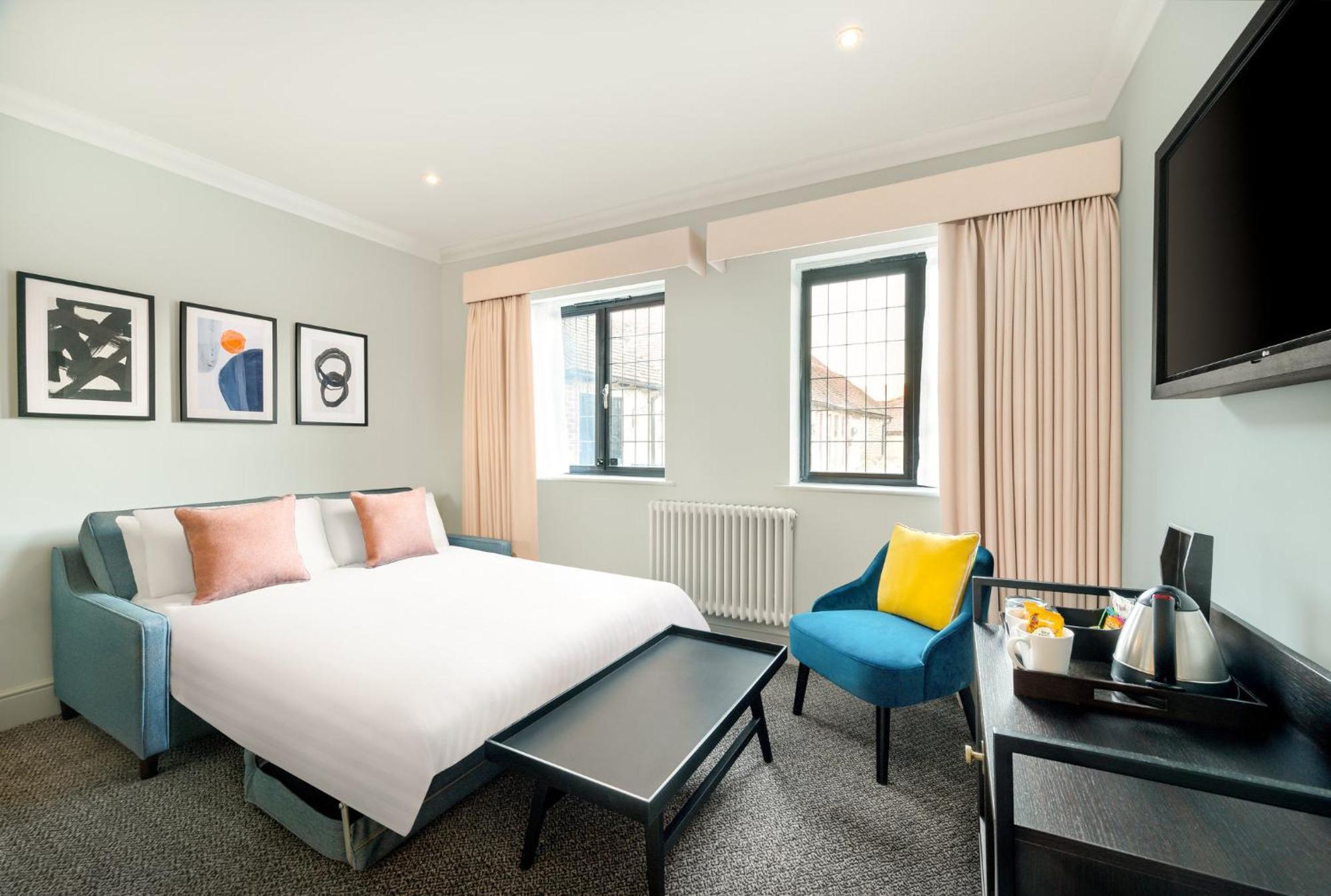 Voco Lythe Hill Hotel & Spa By Ihg Haslemere Extérieur photo